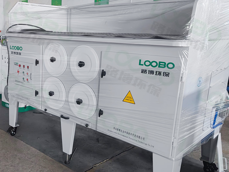 路博環(huán)保打磨除塵臺.jpg 路博環(huán)保打磨除塵臺.jpg